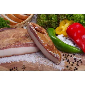 Tóalmási füstölt tokaszalonna (300g/db)